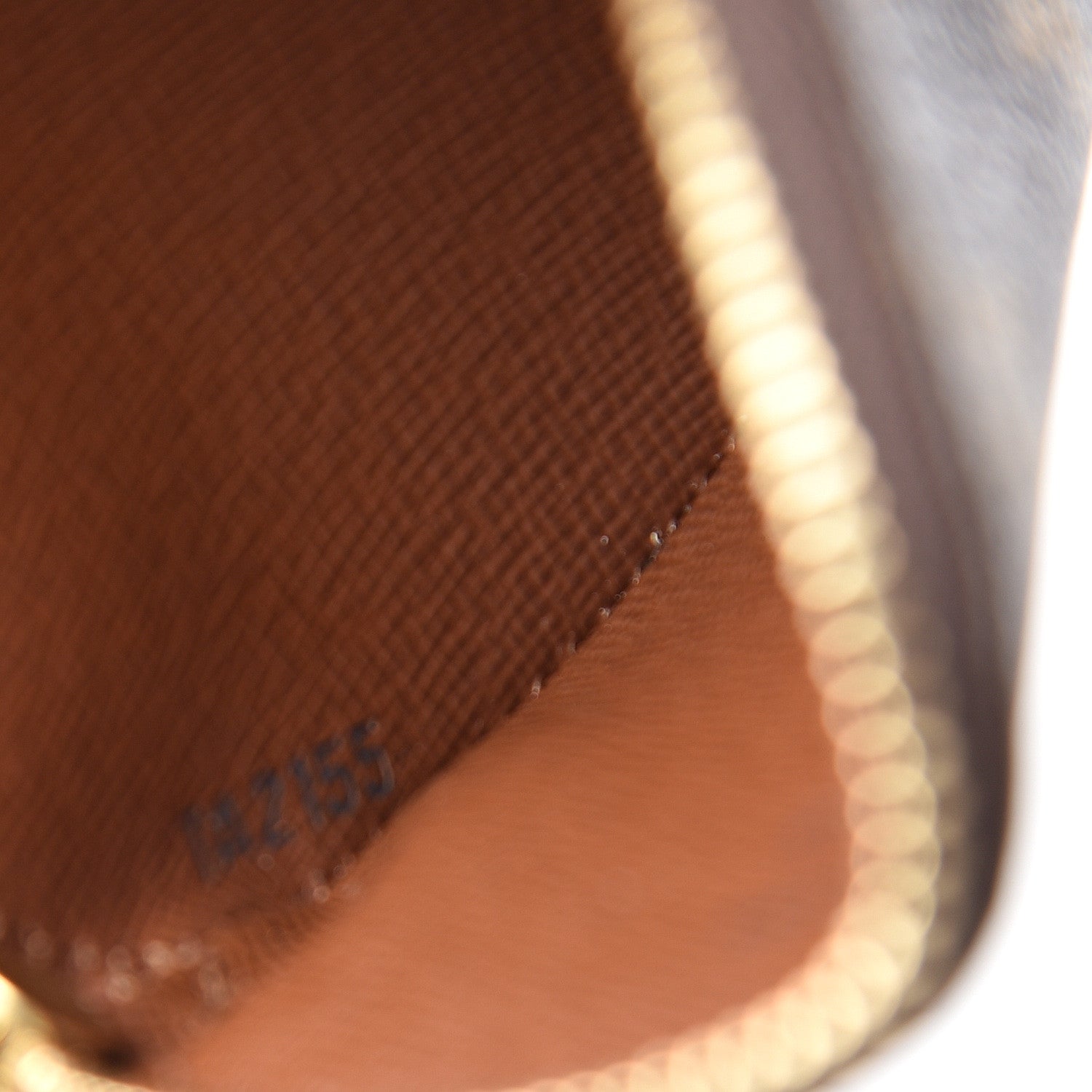 Louis Vuitton Monogram Round Coin Purse 6 of 7