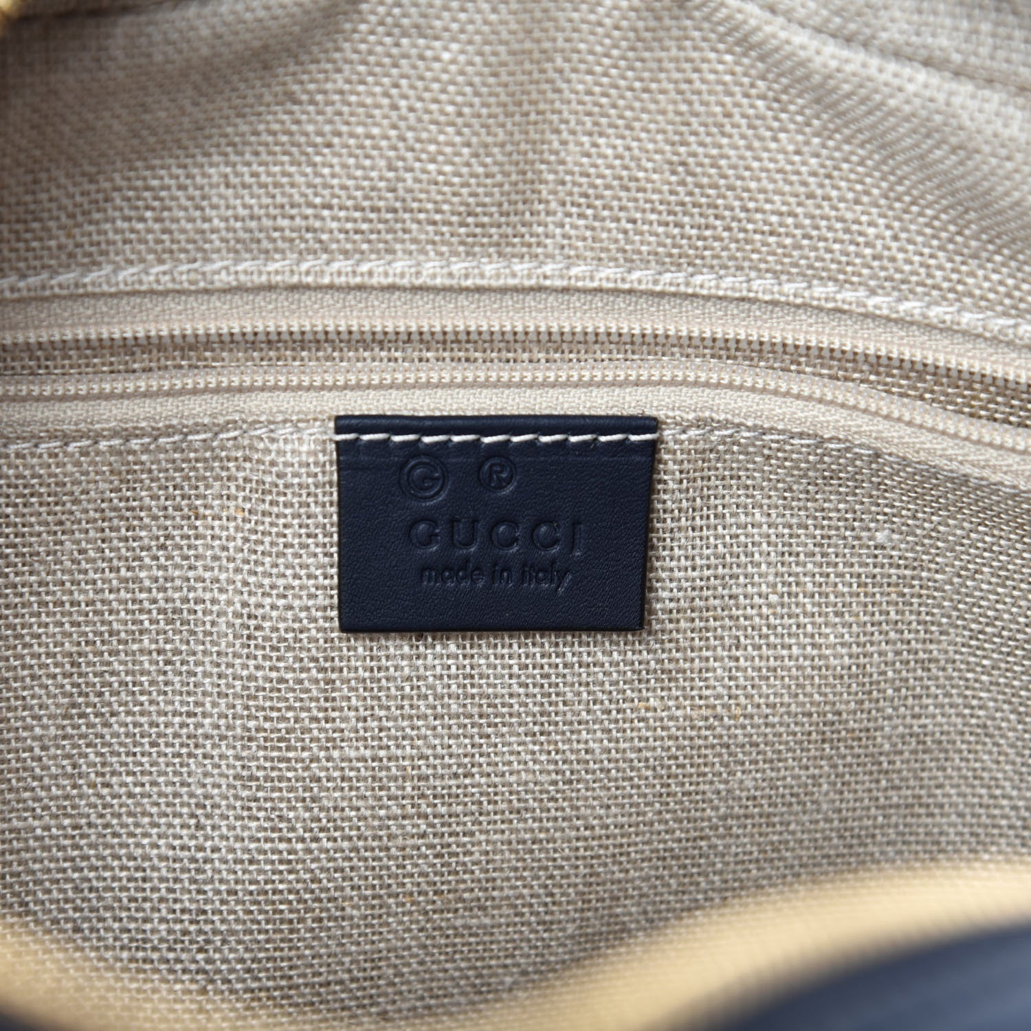 Gucci Microguccissima Medium Crossbody Bag Blue 8 of 10