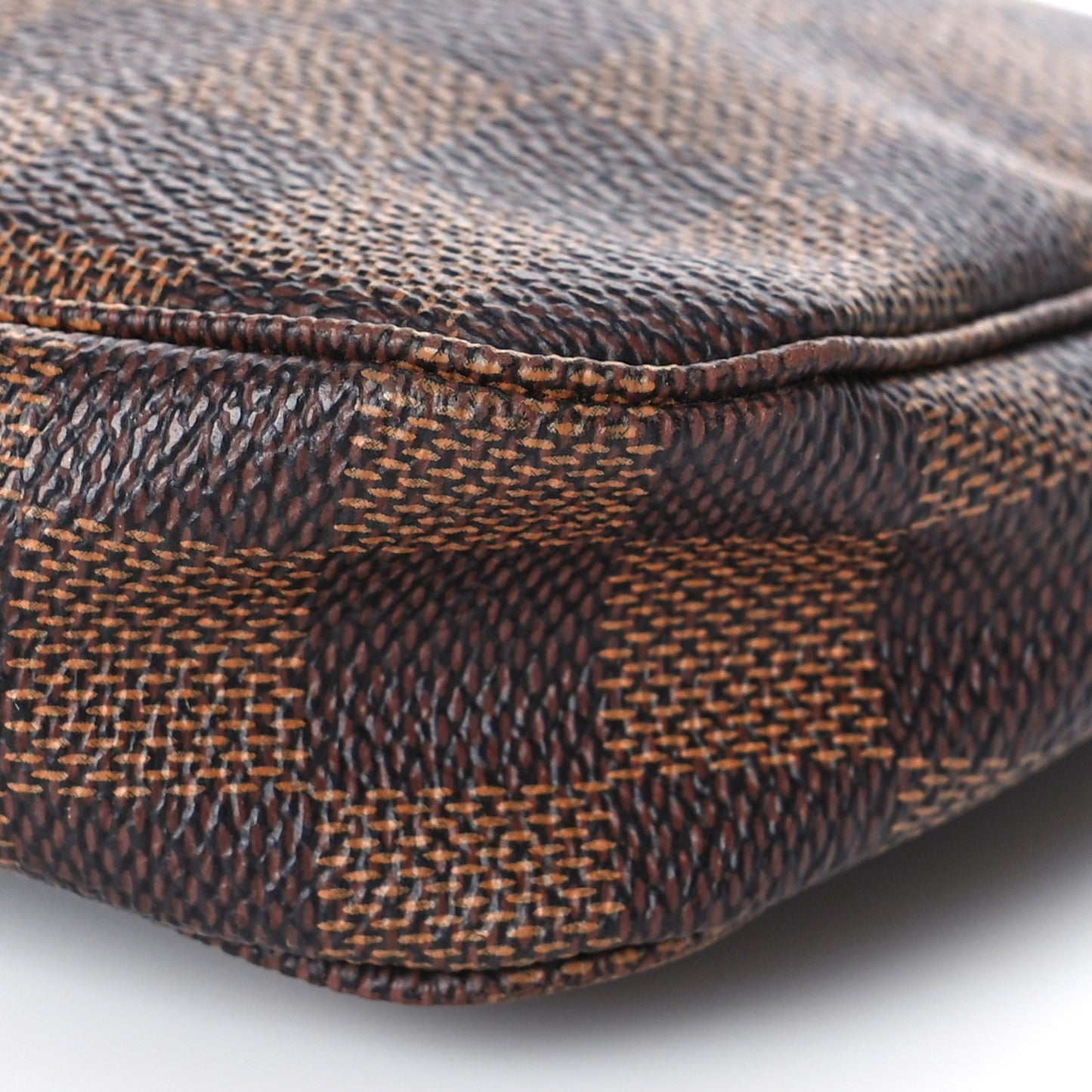 Damier Ebene Pochette Accessories