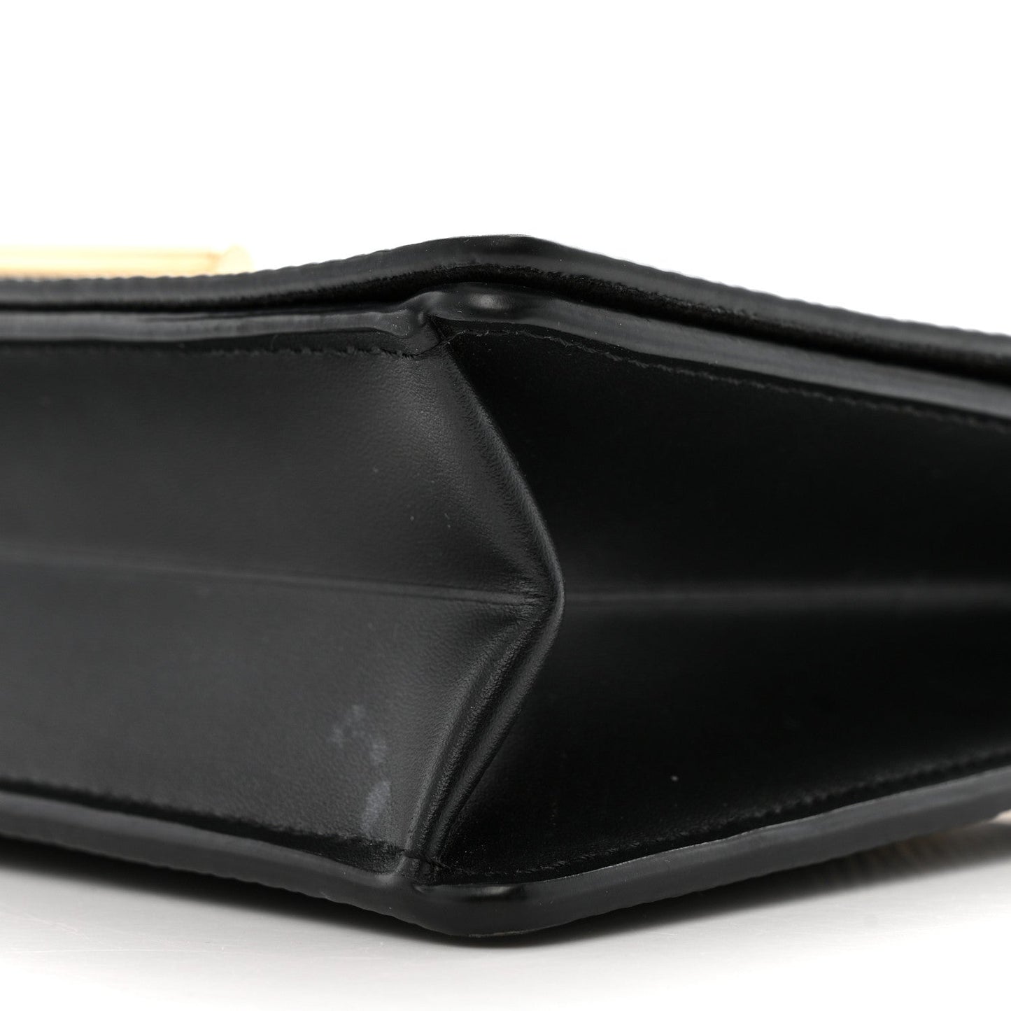 Epi Twist Belt Chain Wallet Black