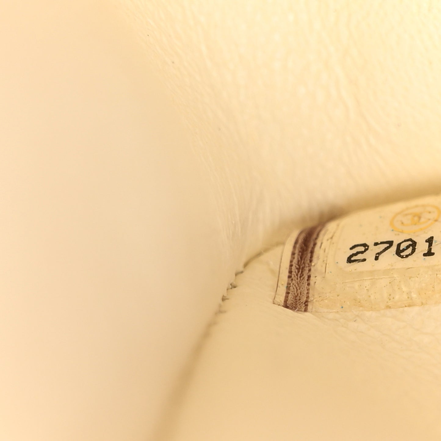 Caviar Quilted Medium Double Flap White