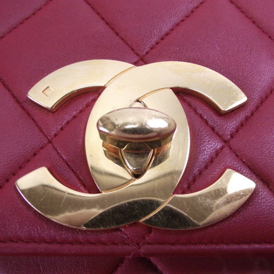 Lambskin Quilted Shoulder Bag Red