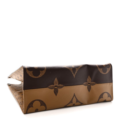 Louis Vuitton Reverse Monogram Giant Onthego Voyage 4 of 9