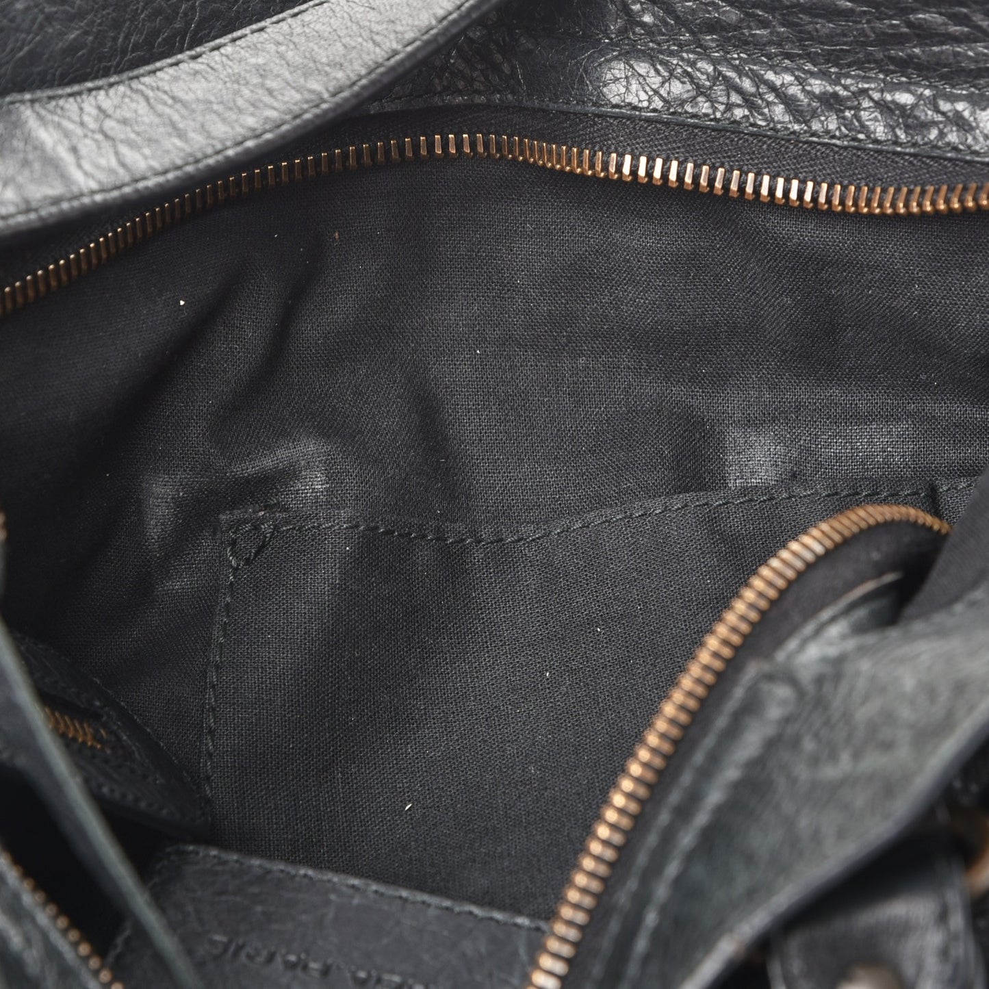 Agneau Classic Hardware Town Black