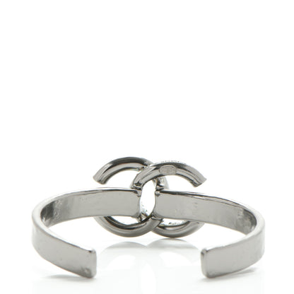 Chanel Hammered Ruthenium Baguette Crystal CC Cuff 3 of 5