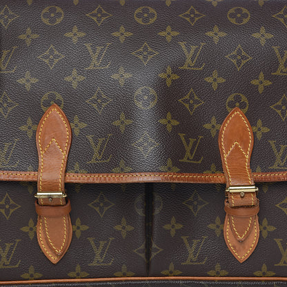 Louis Vuitton Monogram Sac Gibeciere GM 22 of 22