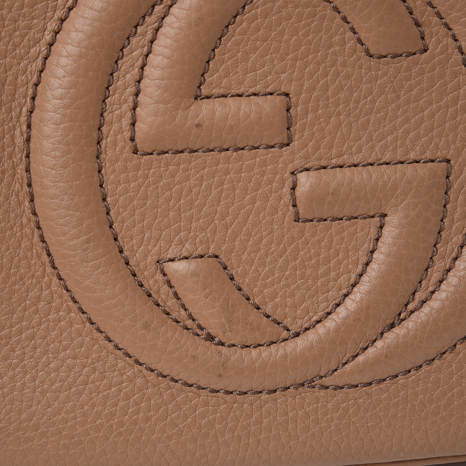 Gucci Pebbled Calfskin Small Soho Disco Bag Camelia 9 of 10