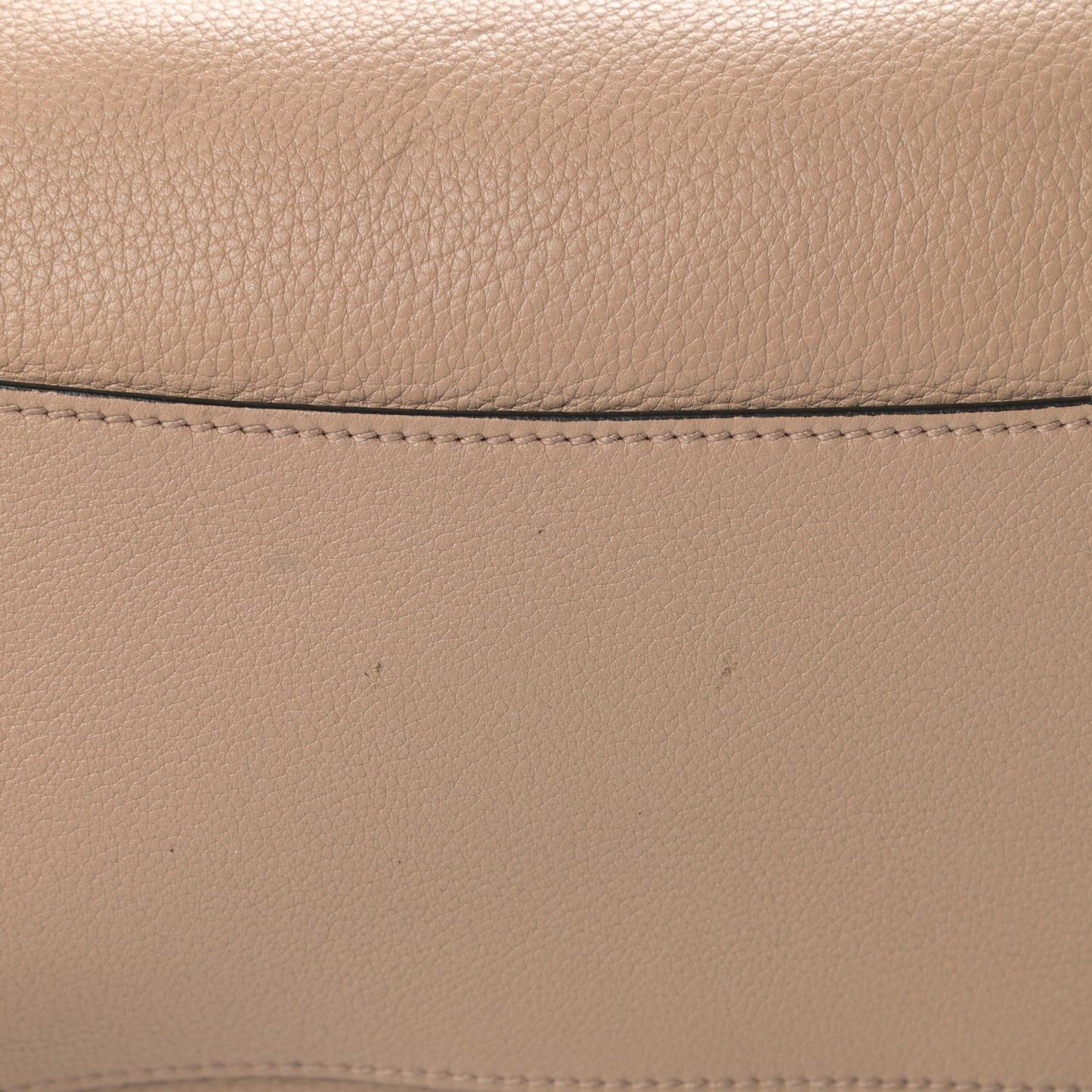 Vitello Daino Shopping Satchel Cammeo