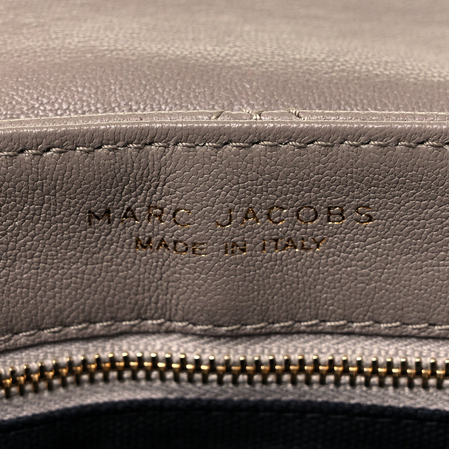 Lacquered Lambskin Baroque The Large Single Flap Grey