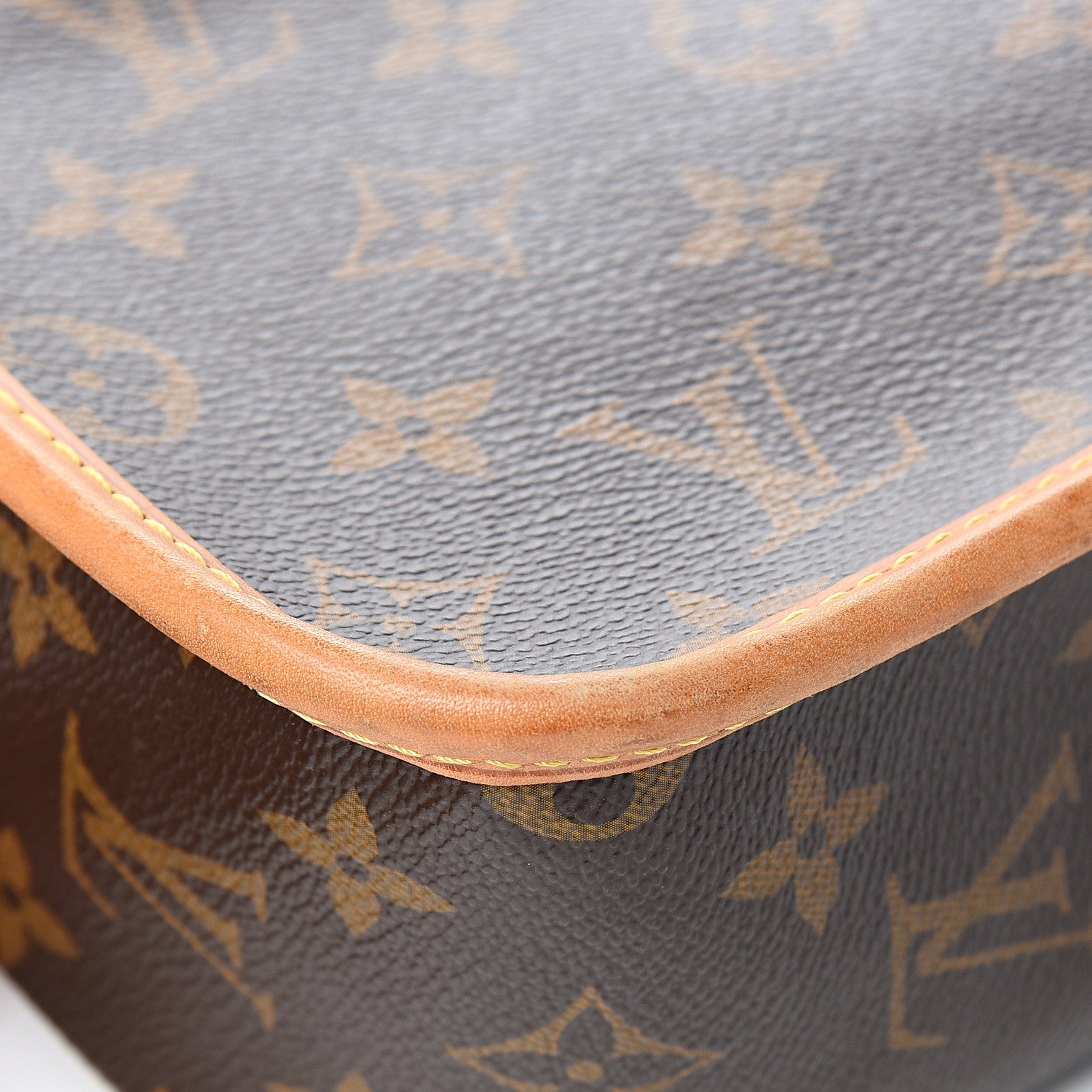 Louis Vuitton Monogram Sologne 10 of 11