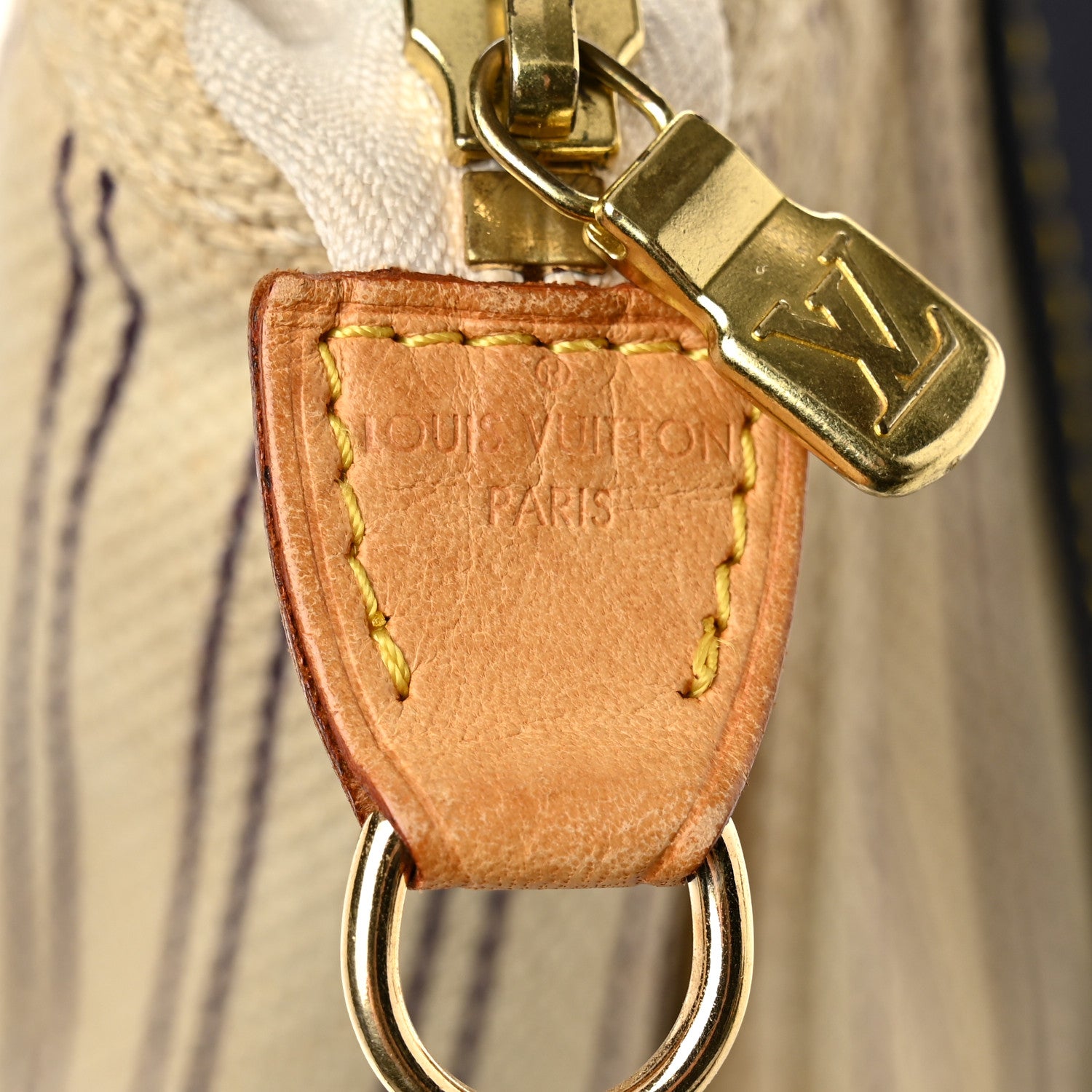 Louis Vuitton Toile Antigua Cabas MM White 6 of 10