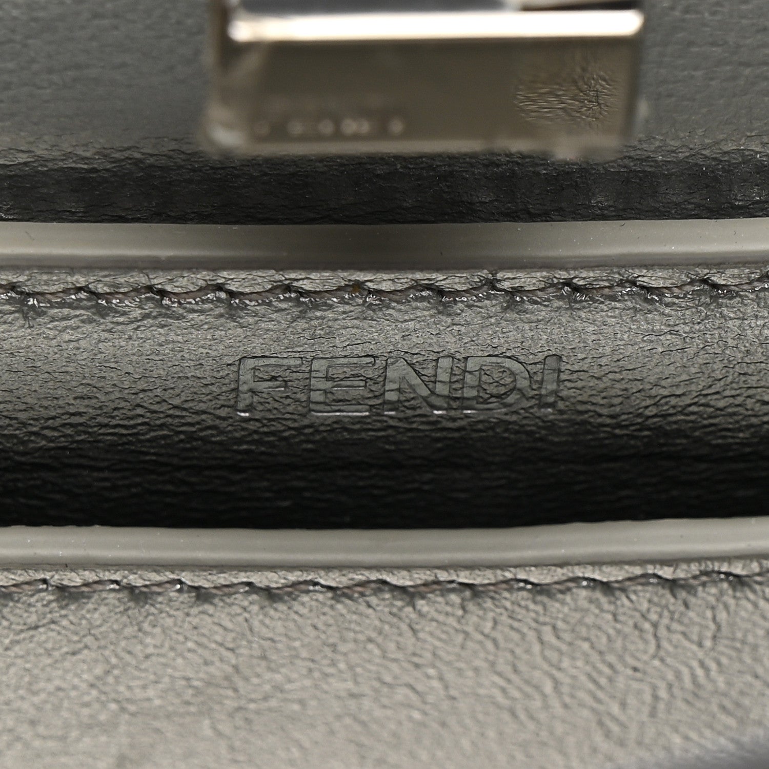 Fendi Metallic Karung Petite Peekaboo I SEE U Satchel Argento 7 of 15