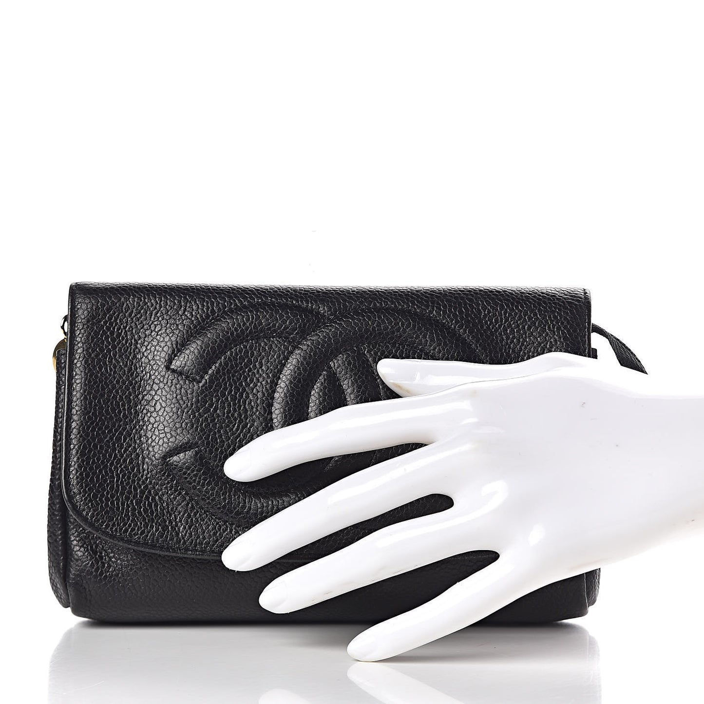 Caviar Timeless CC Flap Pouch Black
