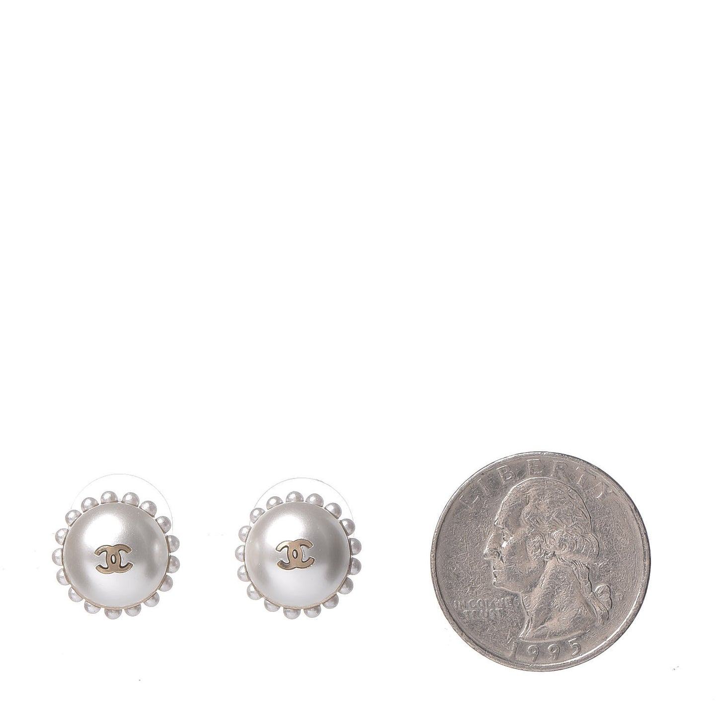 Pearl CC Round Earrings Light Gold
