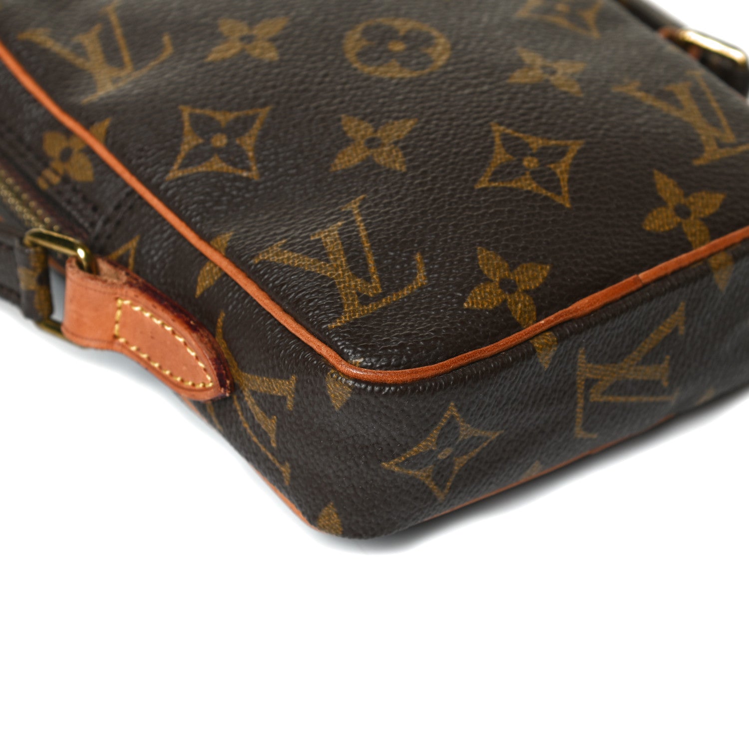 Louis Vuitton Monogram Danube 15 9 of 12