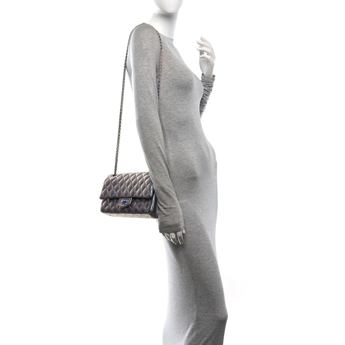 Chanel Iridescent Lambskin Quilted 2.55 Reissue 225 Flap Light Purple 2 of 11