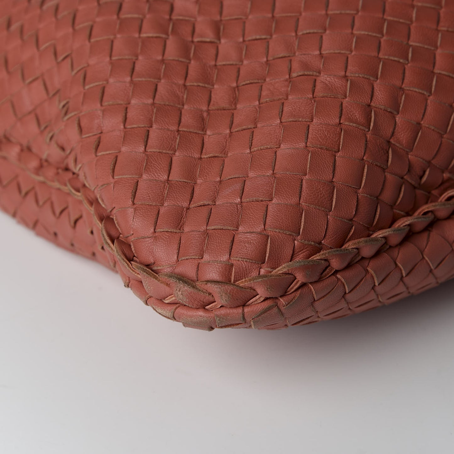 Nappa Intrecciato Large Veneta Hobo Quarzo