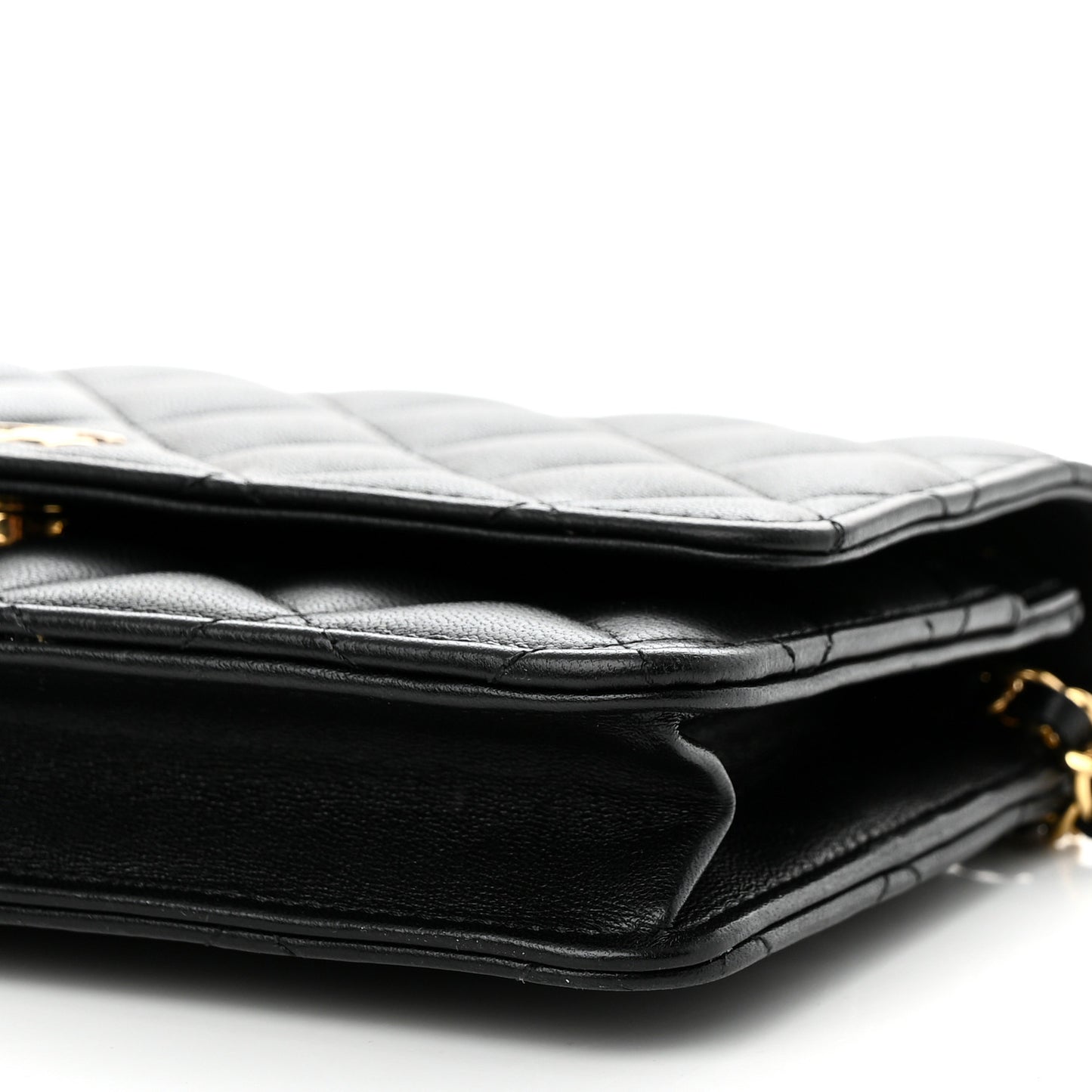 Lambskin Quilted Wallet On Chain WOC Black