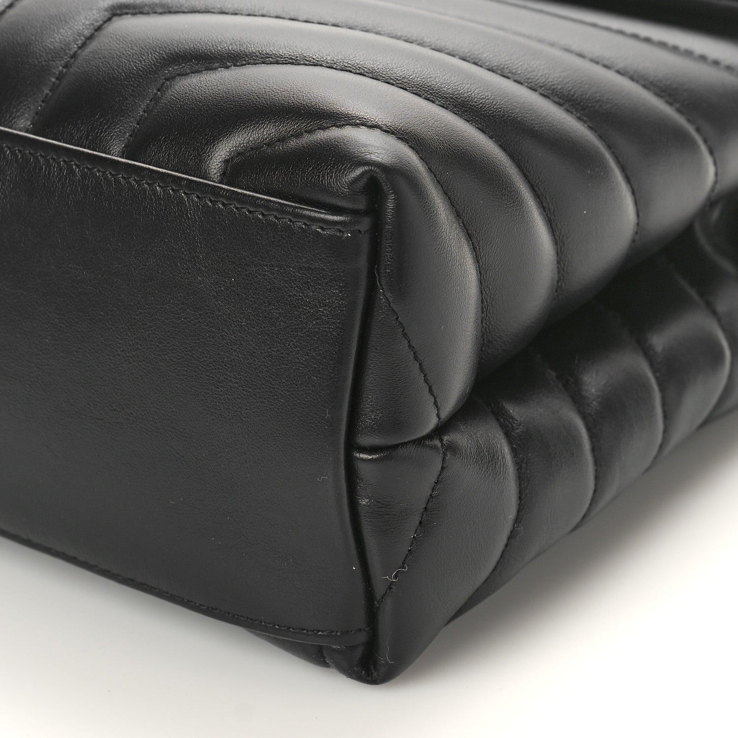Saint Laurent Calfskin Y Quilted Monogram Monochrome Medium Loulou Chain Satchel Black 9 of 9
