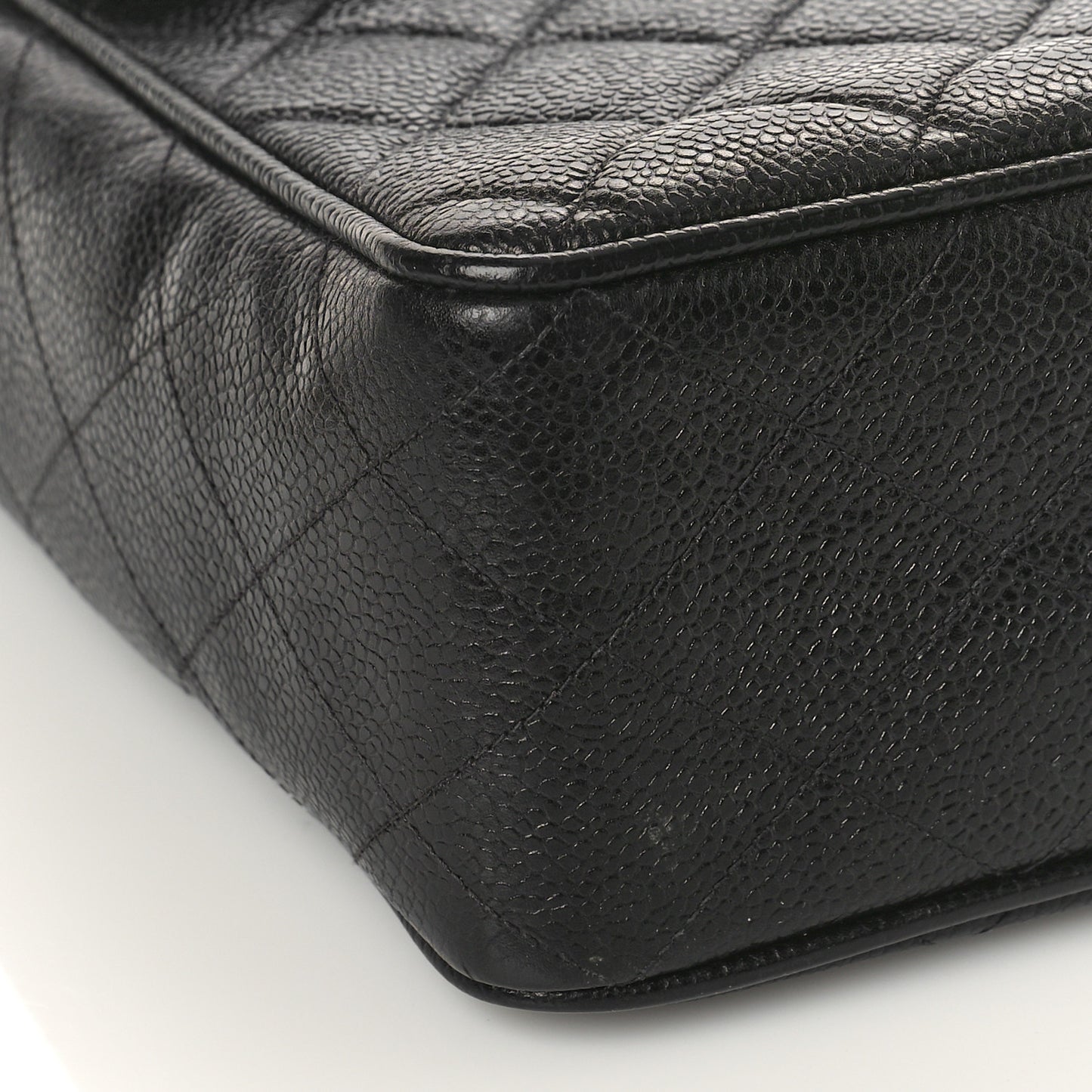 Caviar Quilted XL Jumbo Single Flap Black