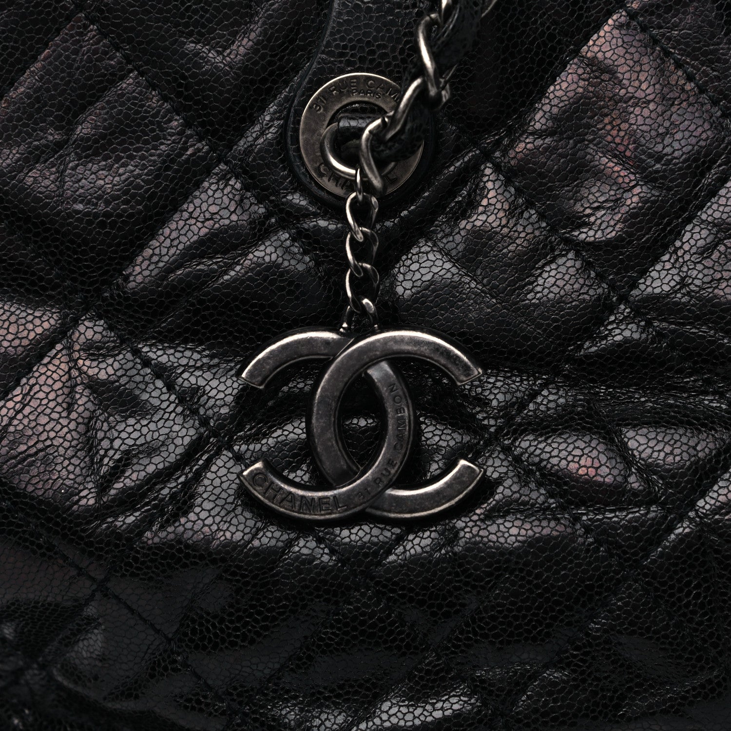 Chanel Crumpled Grained Calfskin Quilted CC Crave Tote Black 8 of 22
