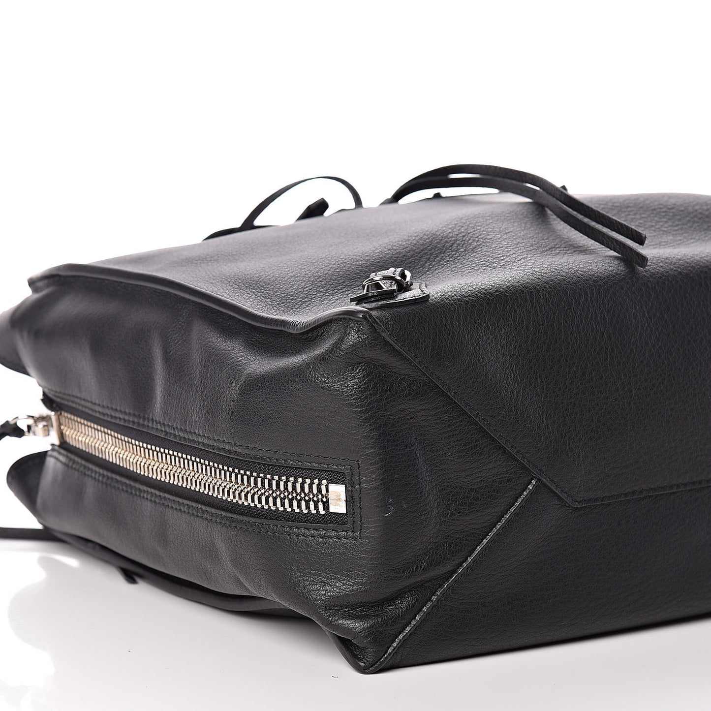 Veau Papier B4 Zip Around Tote Black