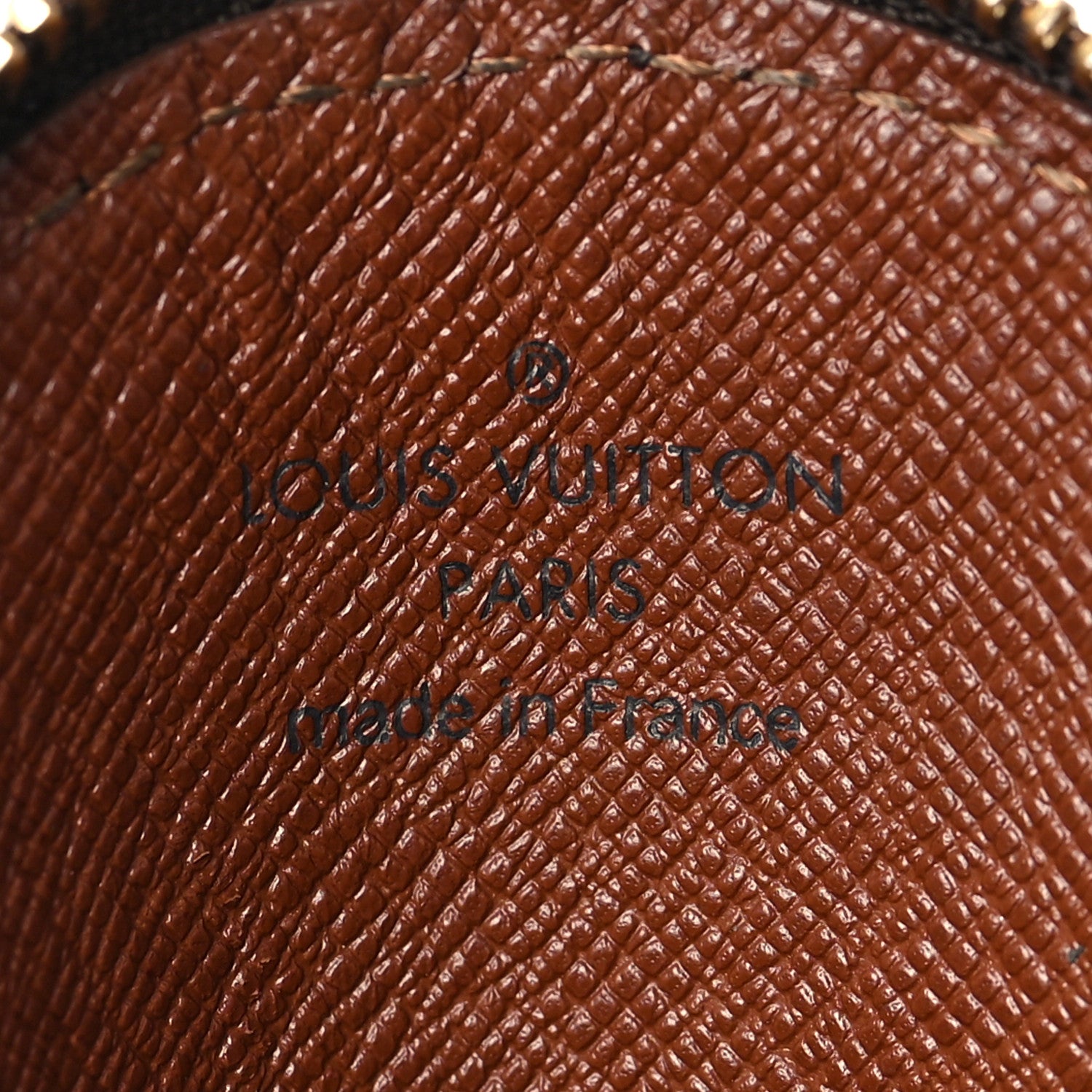 Louis Vuitton Monogram Round Coin Purse 6 of 7