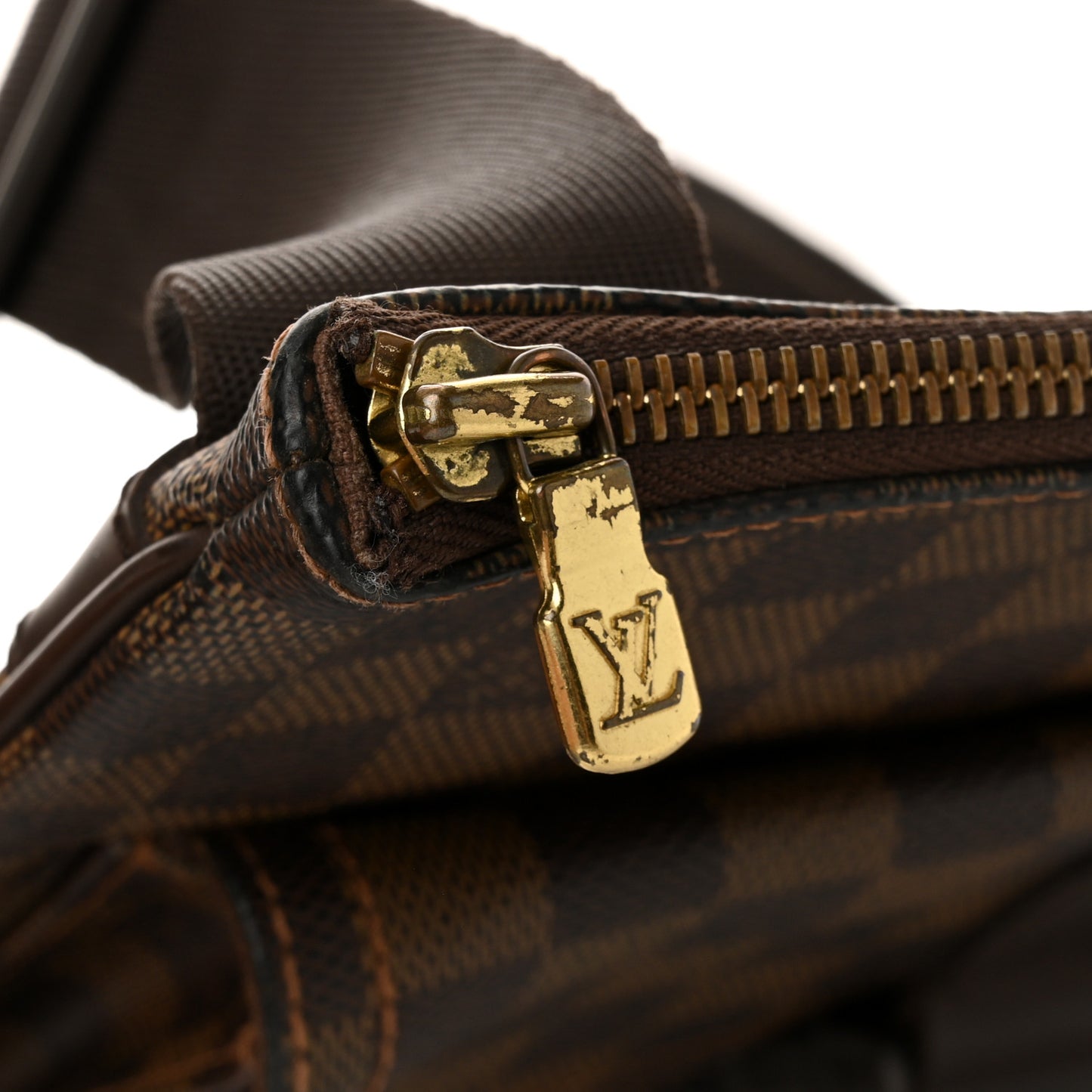 Damier Ebene Pochette Melville