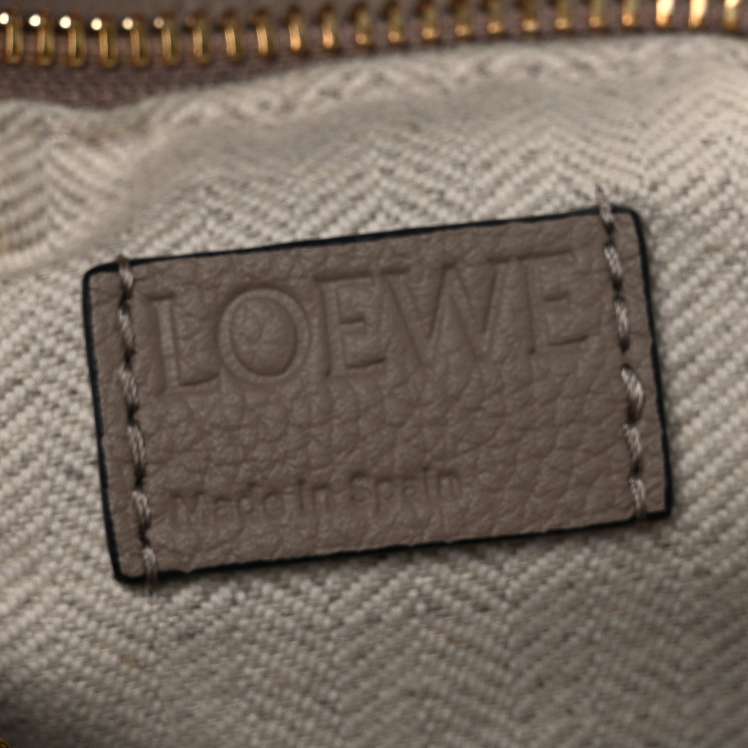 Loewe Grained Calfskin Small Puzzle Bag Sand 6 of 10