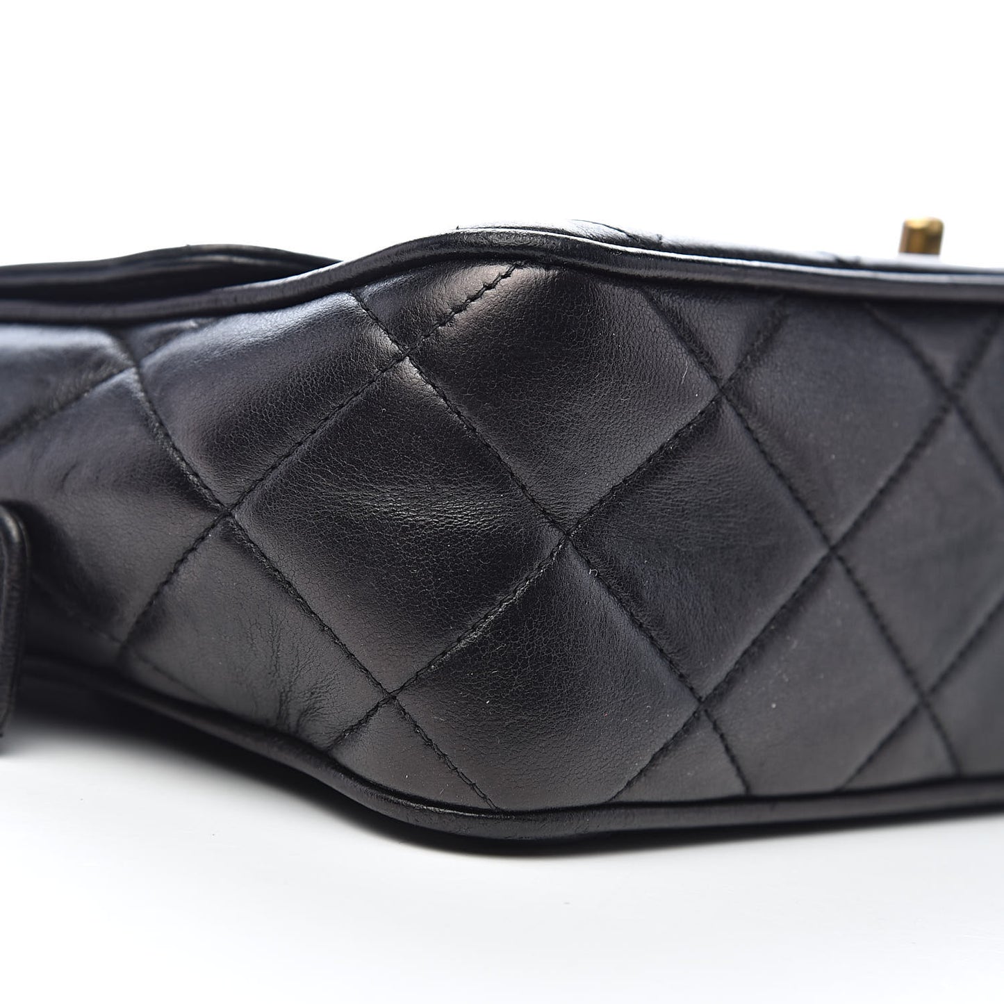 Lambskin Quilted Camera Case Black