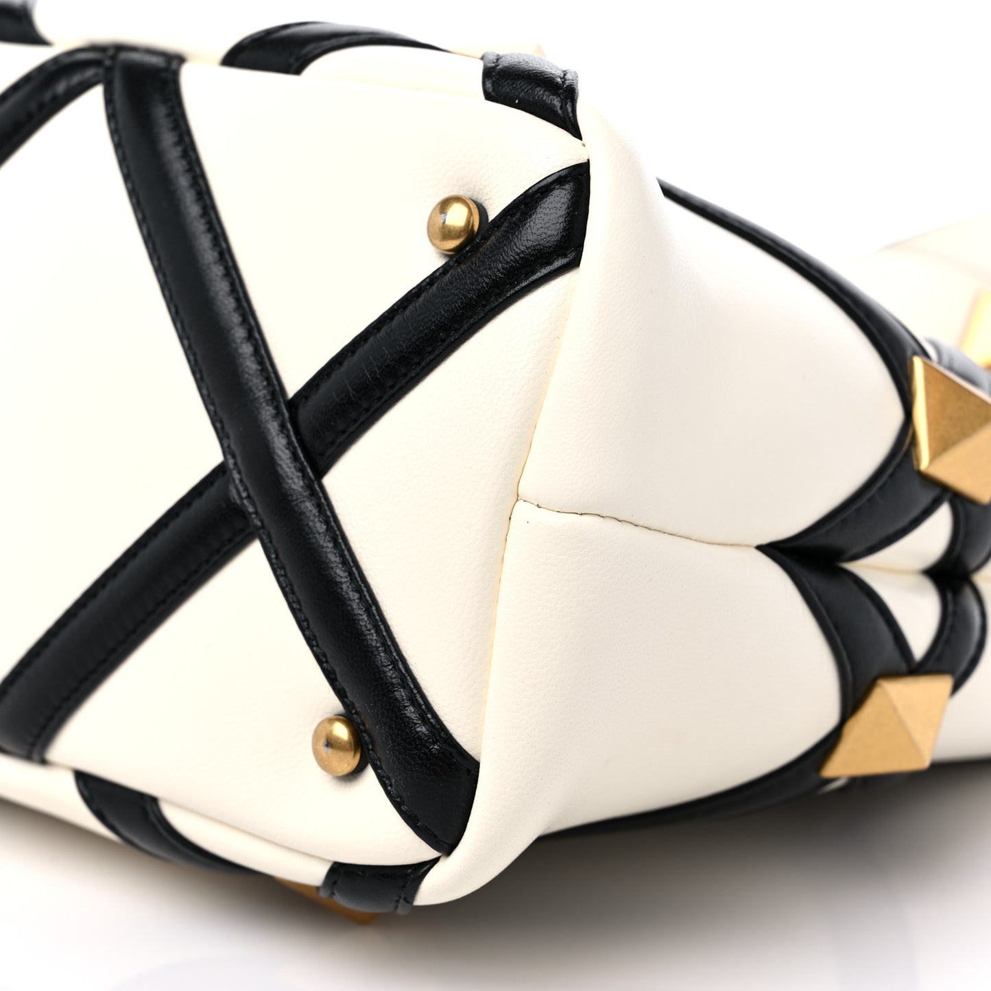 Nappa Small Roman Stud The Handle Bag Ivory Black