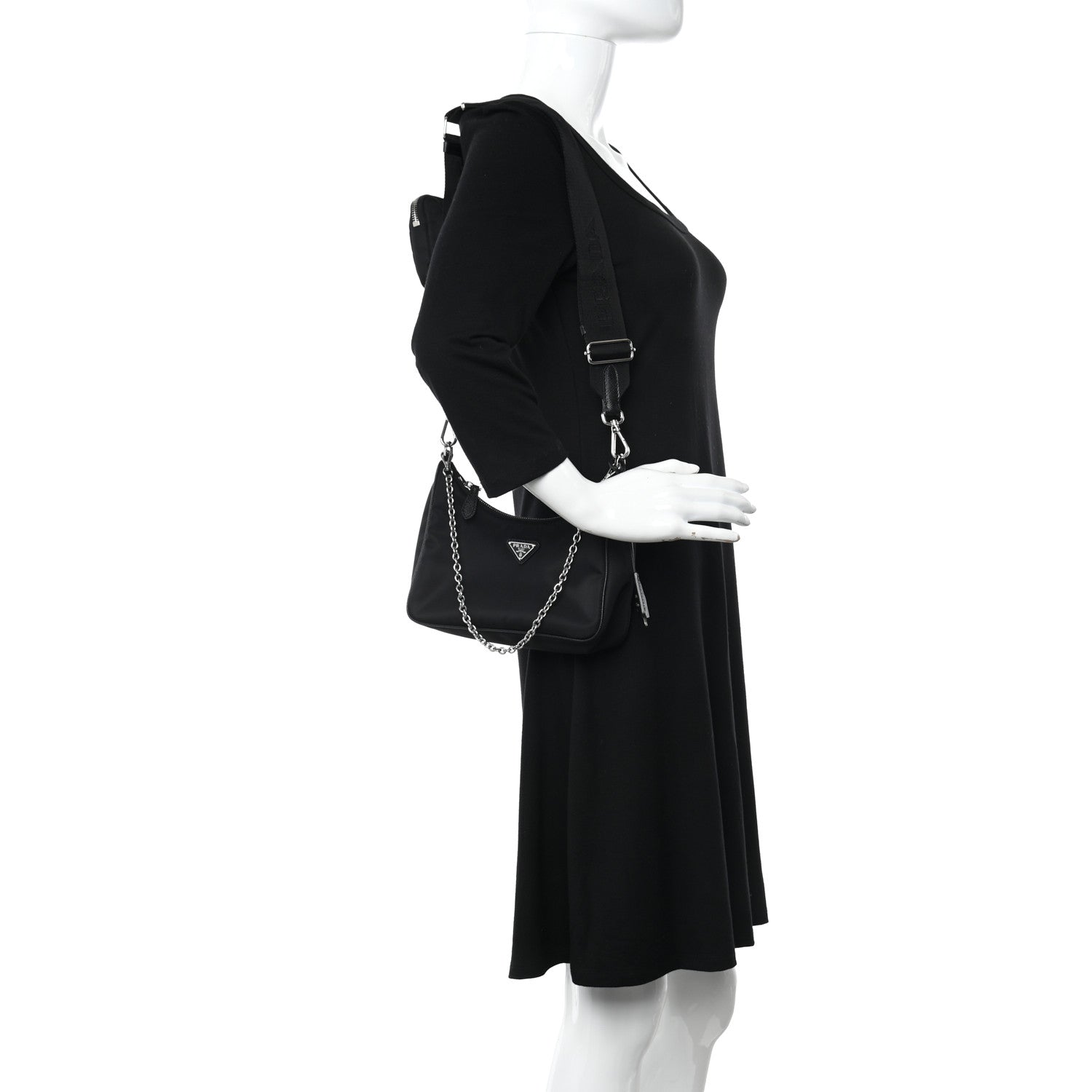 Prada Nylon Re-Edition 2005 Shoulder Bag Black 2 of 9