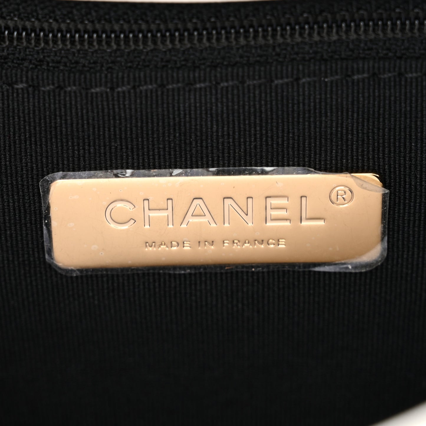 Lambskin Quilted Medium Chanel 19 Flap White White