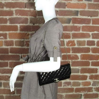 Chanel Patent Quilted Clutch Bag Black 2 of 8