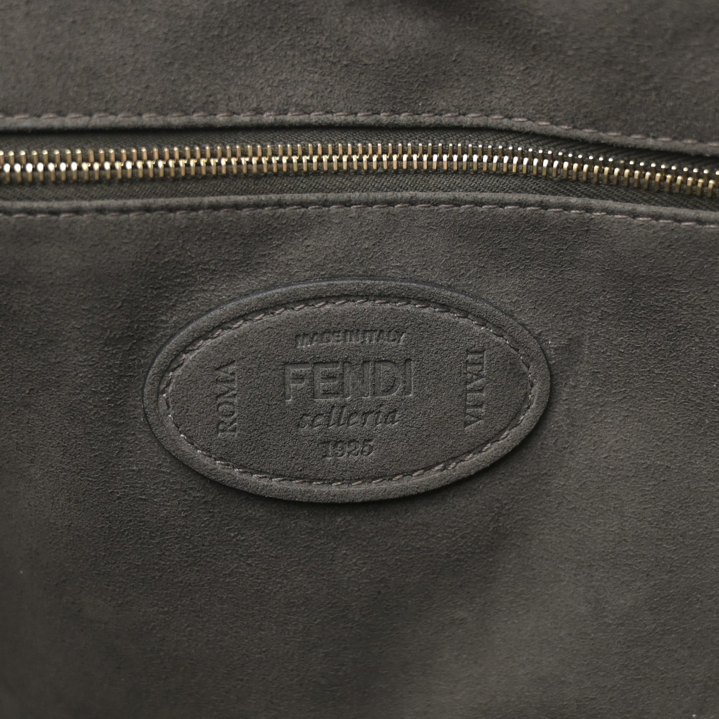 Cuoio Romano Selleria Medium FF Tote Black