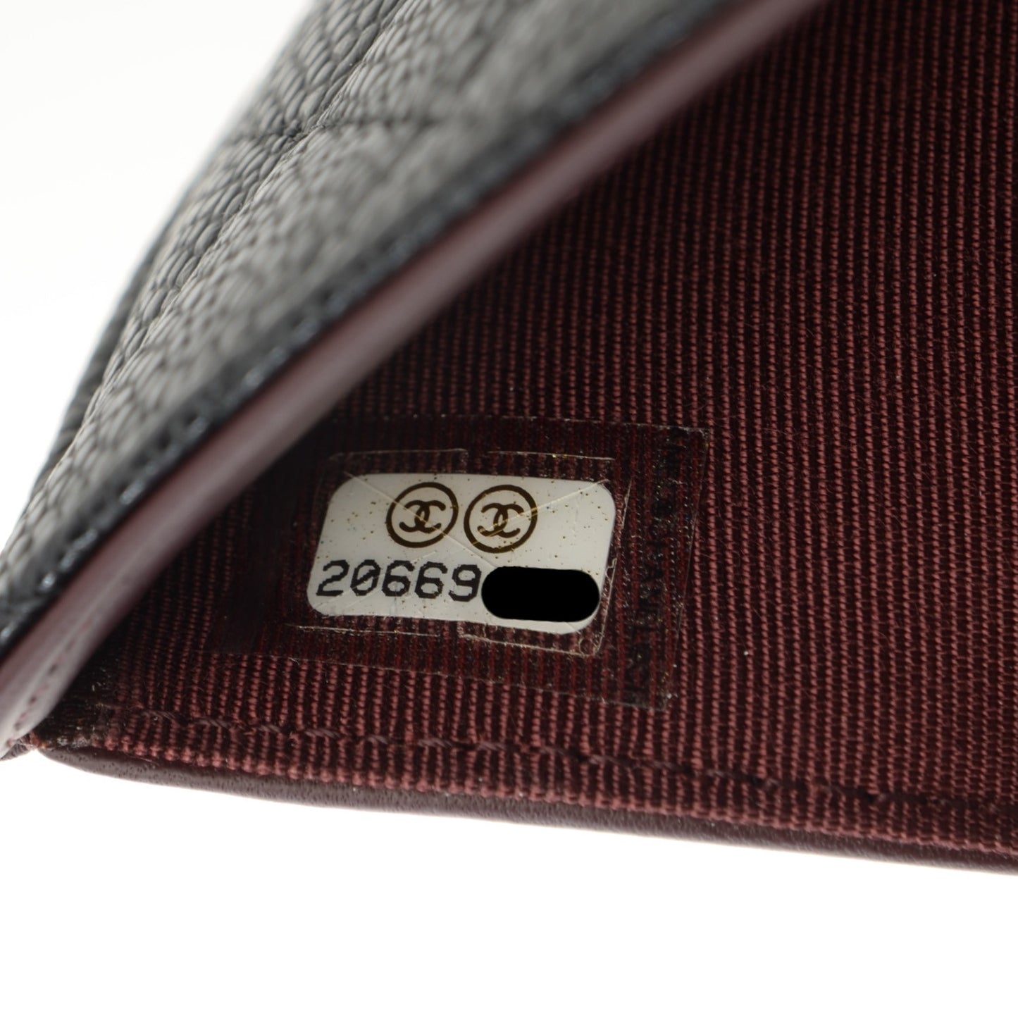 Caviar Quilted Zipped Pocket Wallet Black
