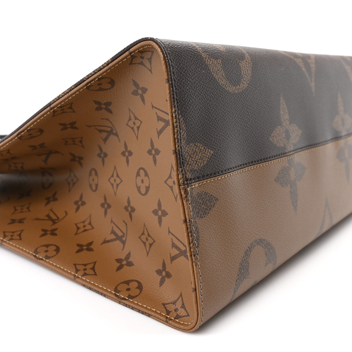 Louis Vuitton Reverse Monogram Giant Onthego GM 8 of 9
