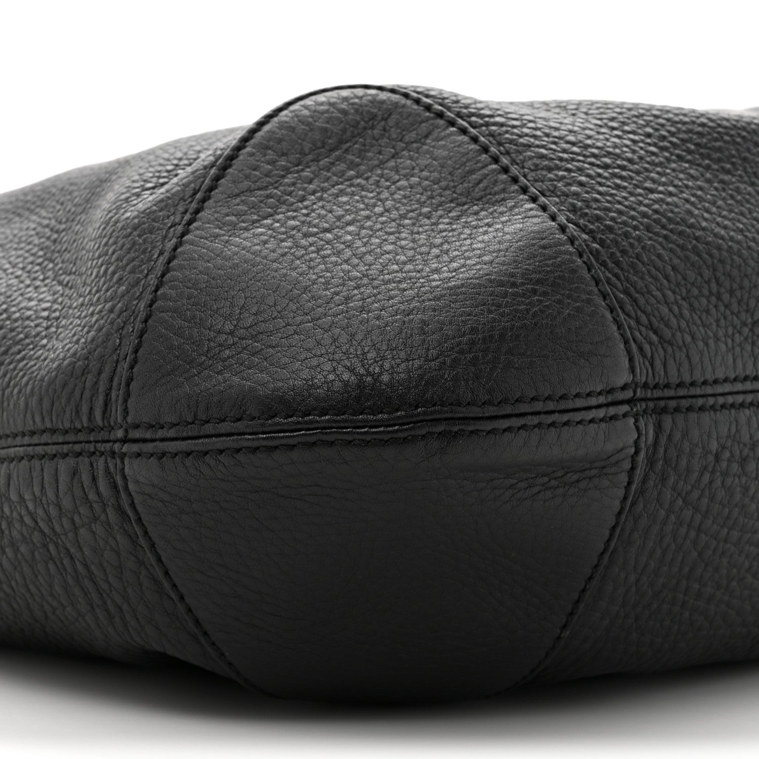 Gucci Pebbled Calfskin Medium Soho Chain Hobo Black 10 of 11