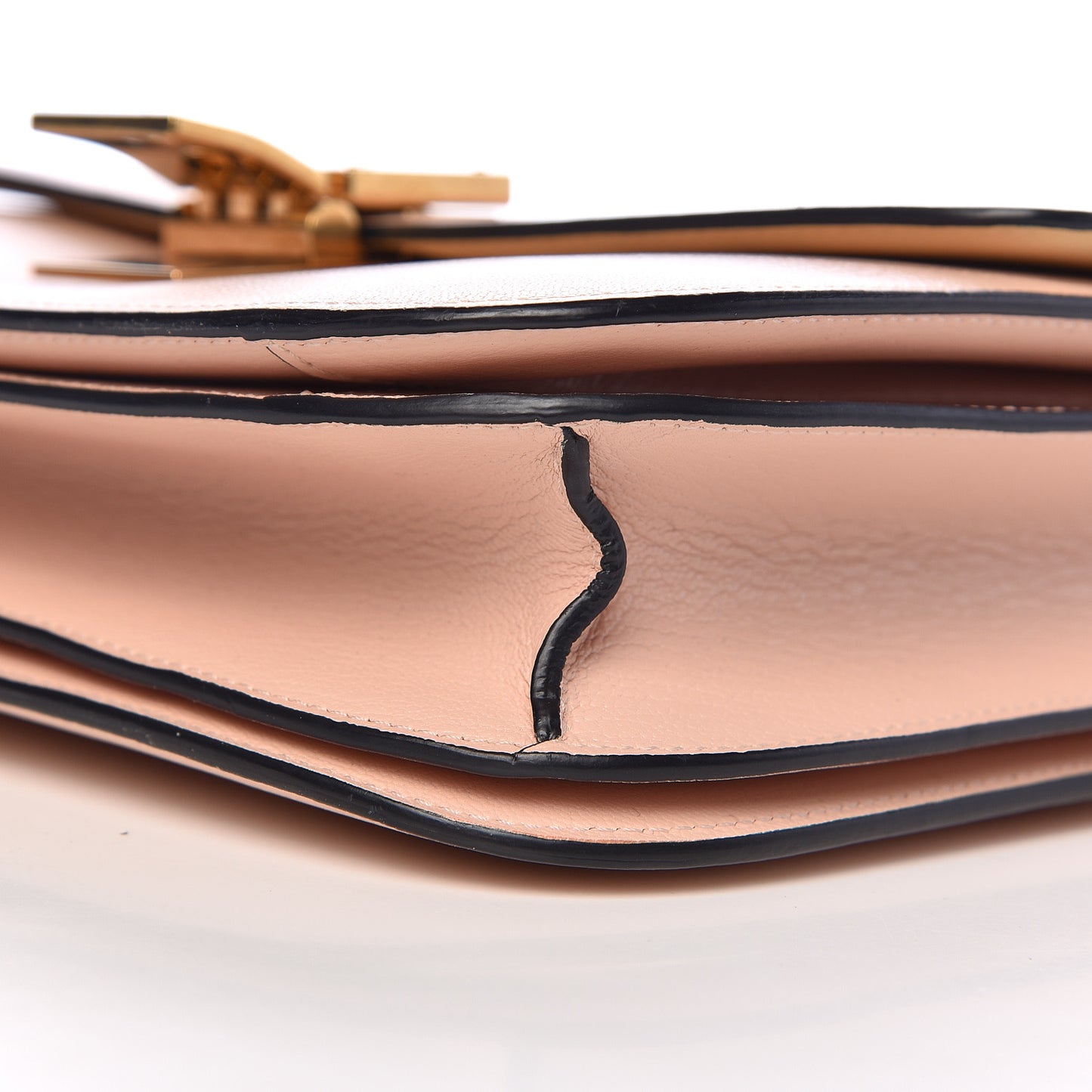 Shiny Goatskin Medium Classic Box Flap Bag Blush