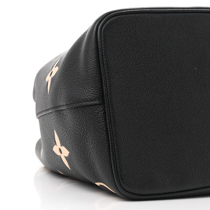 Louis Vuitton Empreinte Monogram Giant Neonoe MM Black Beige 11 of 13