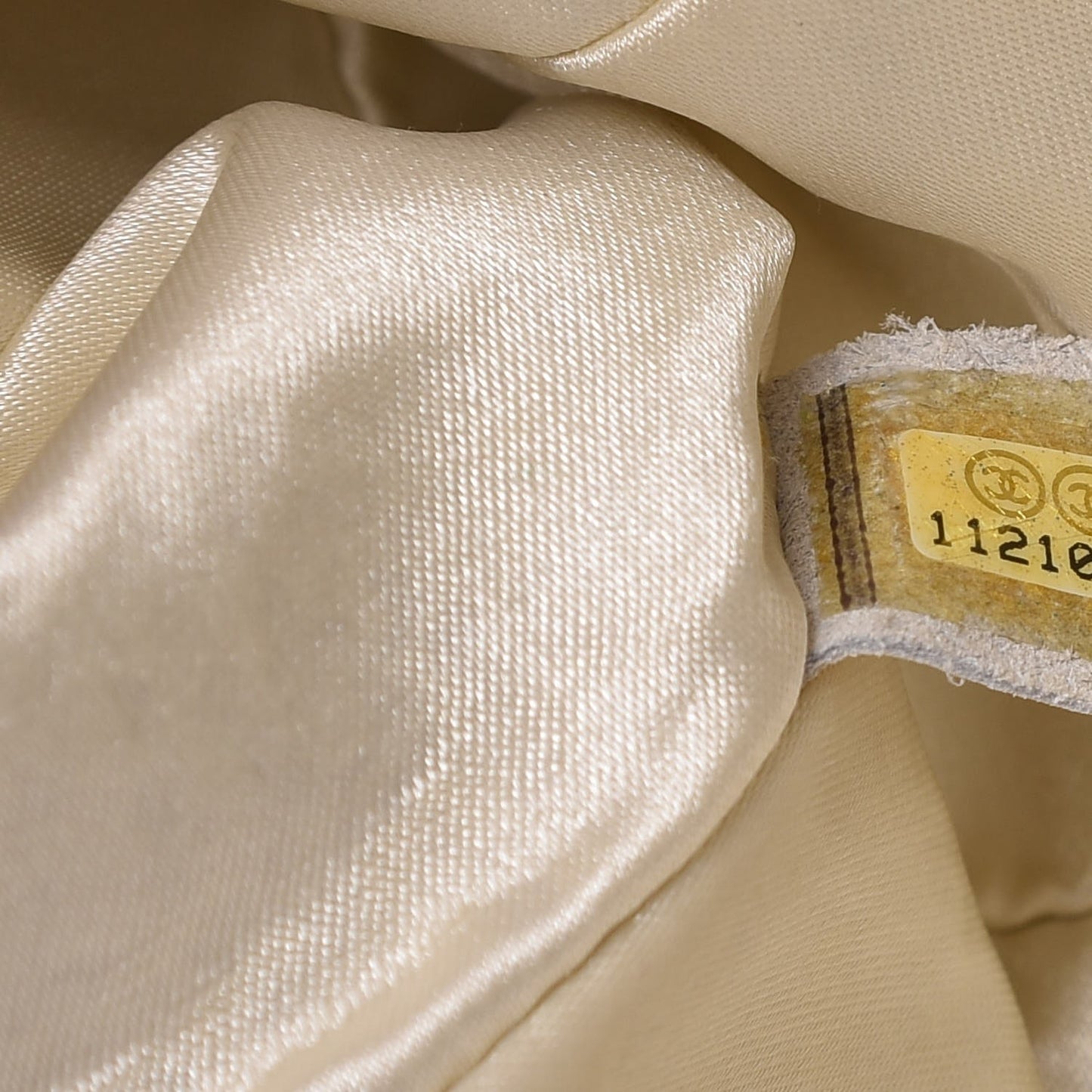 Aged Calfskin Perforated Small Flap Beige Clair