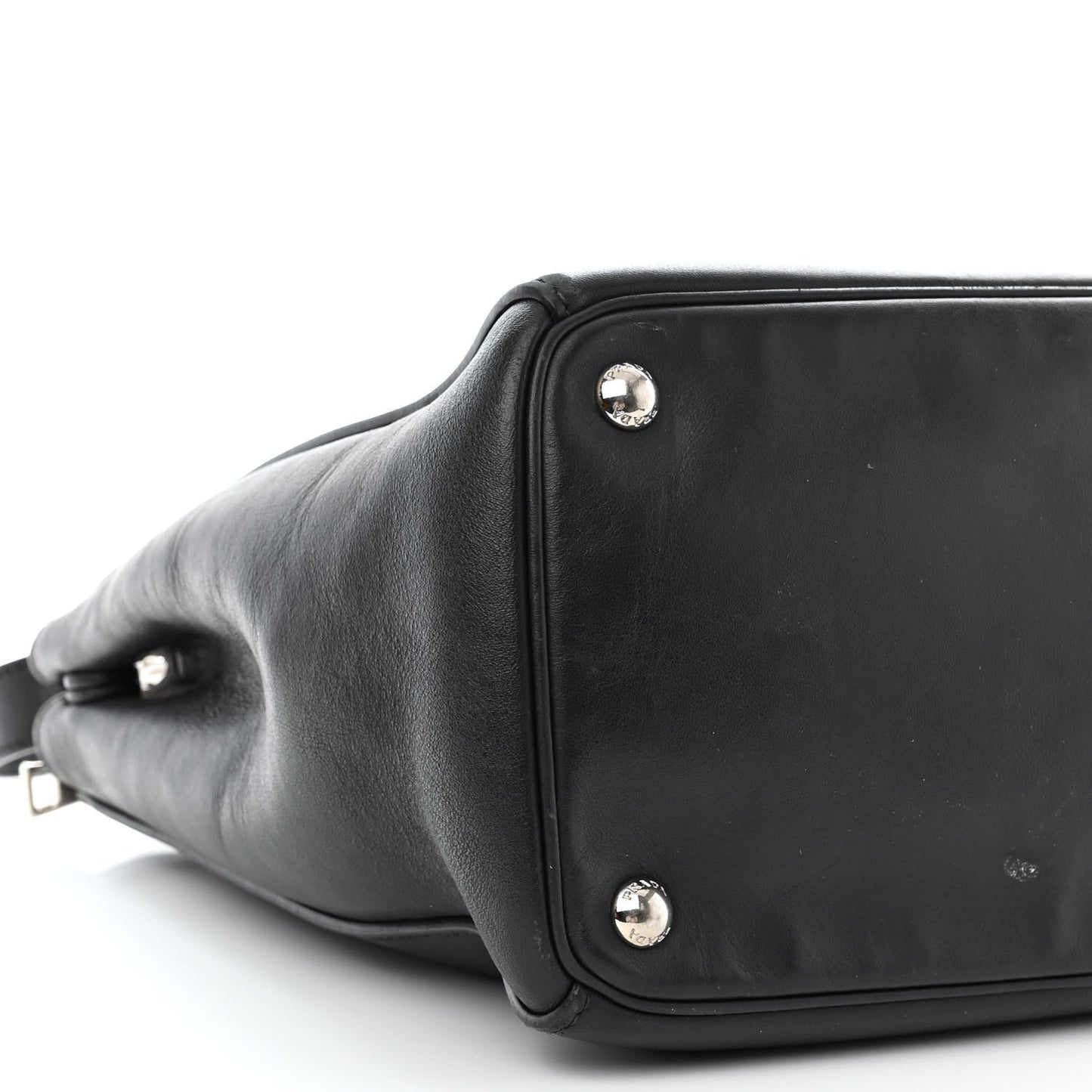 Soft Calfskin Galleria Double Zip Tote Black