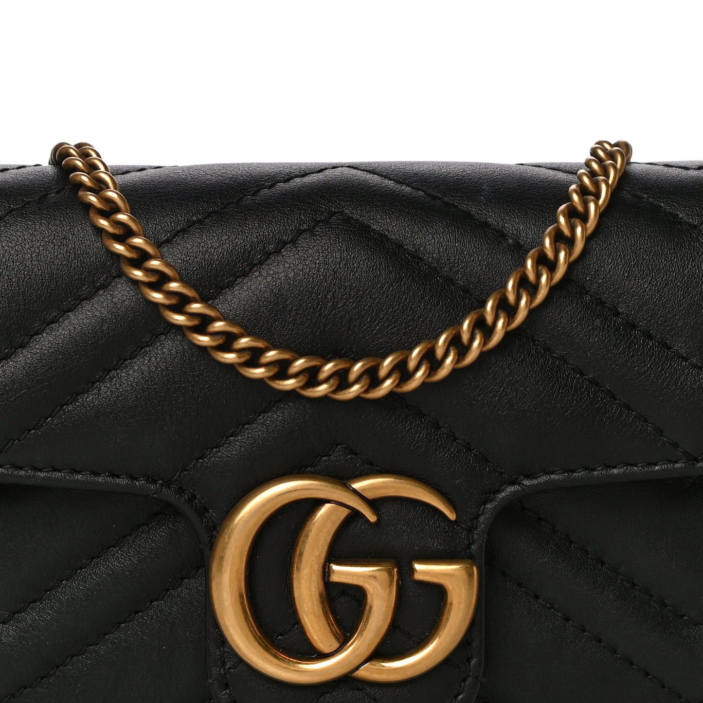 Calfskin Matelasse Super Mini GG Marmont Shoulder Bag Black