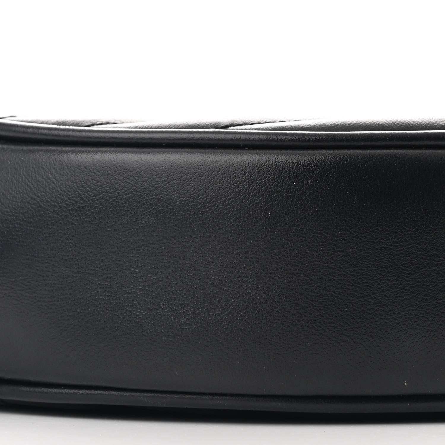 Saint Laurent Calfskin Matelasse Chevron Round Vinyle Camera Bag Black 9 of 10