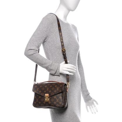 Louis Vuitton Monogram Pochette Metis 2 of 7