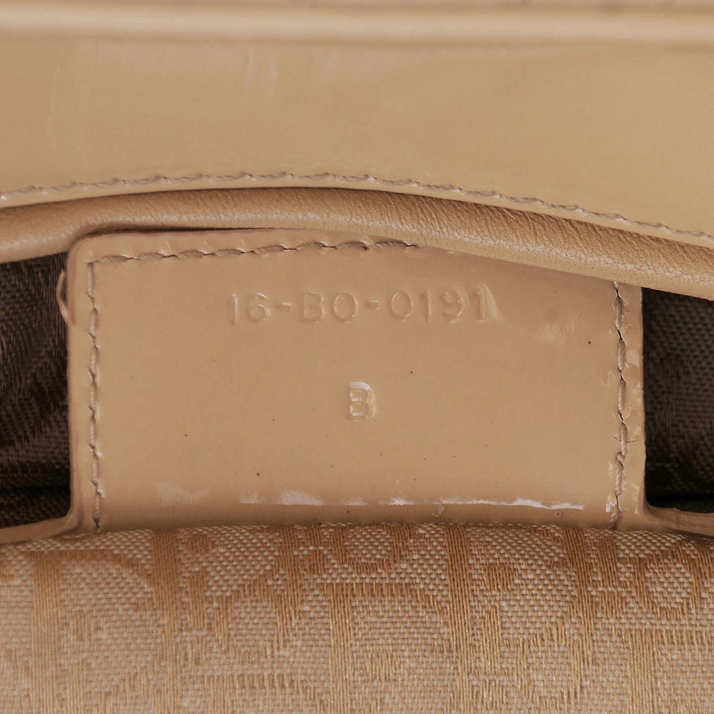 Patent Cannage Large Lady Dior Beige