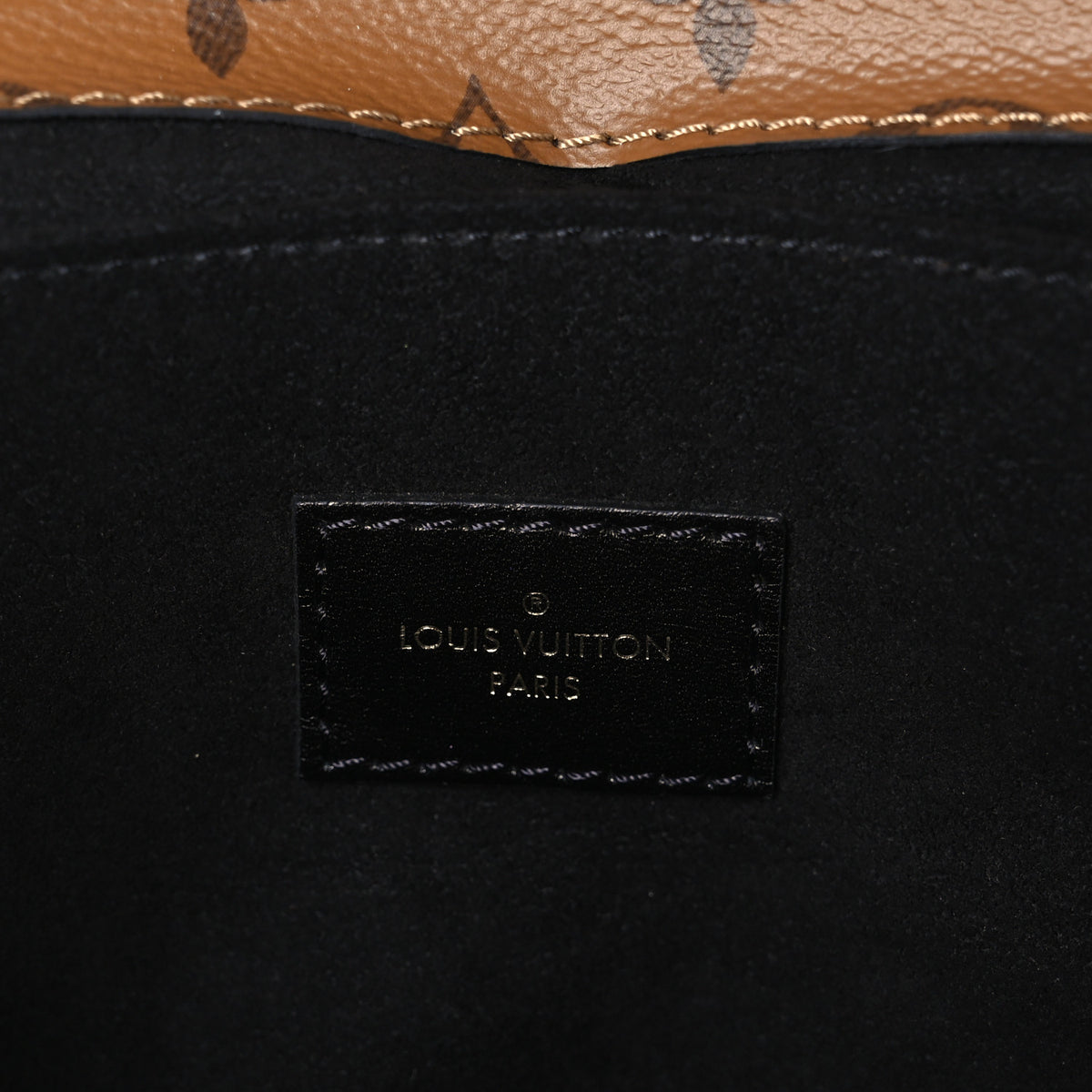 Reverse Monogram Pochette Metis
