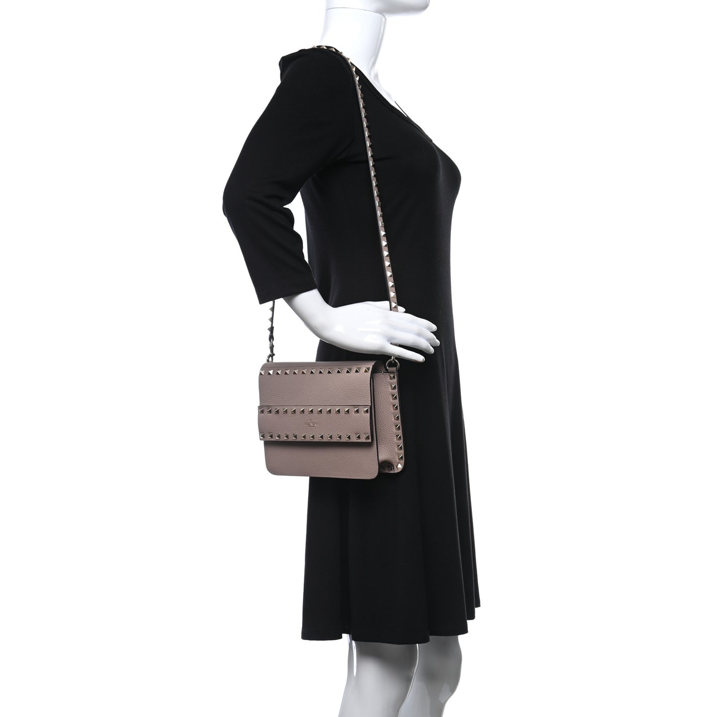 Pebbled Calfskin Rockstud Side Slip Crossbody Poudre