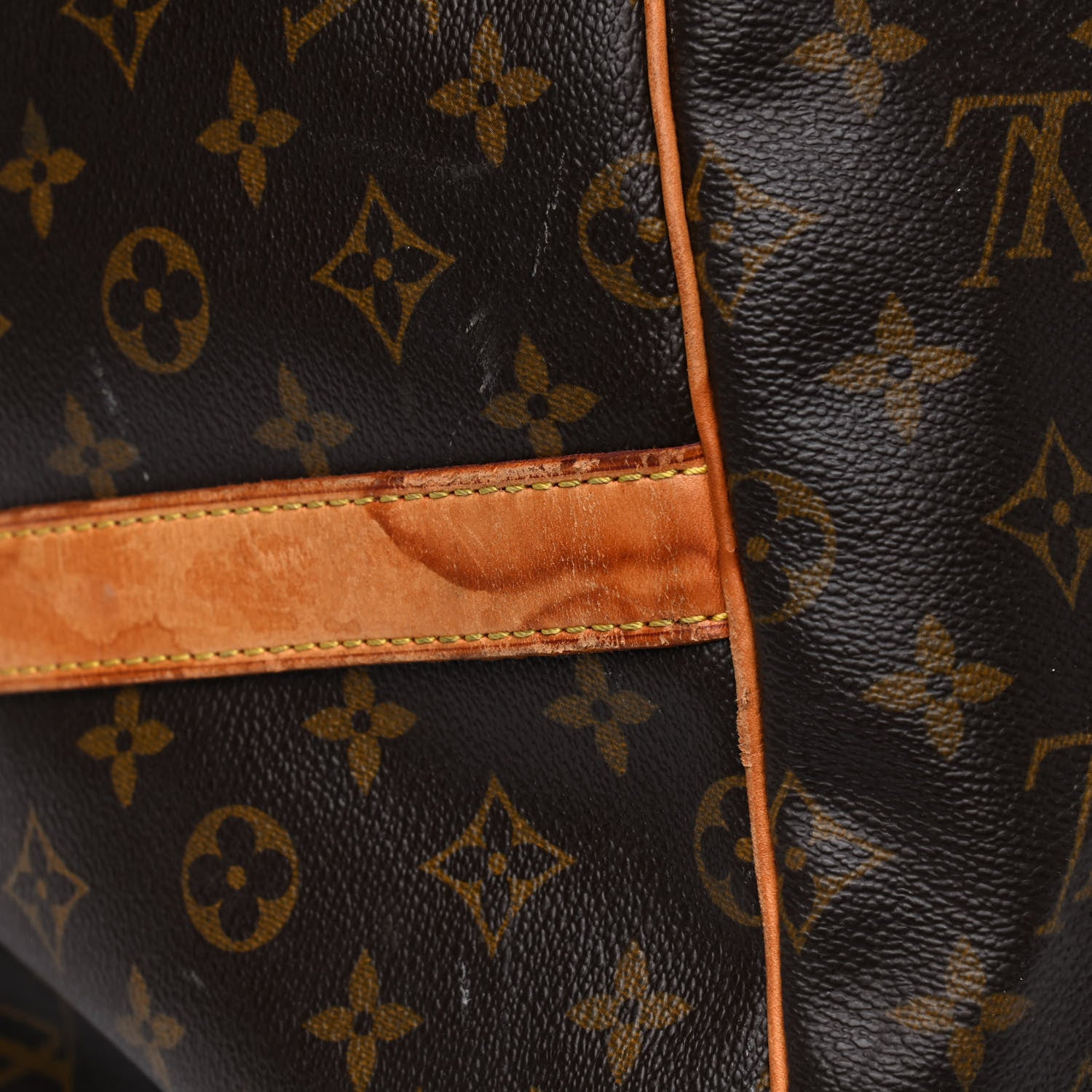 Louis Vuitton Monogram Keepall 55 11 of 23