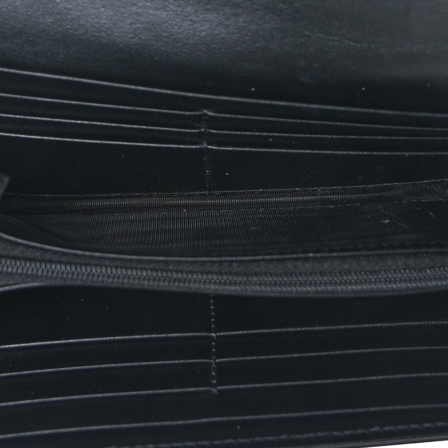 Calfskin Matelasse GG Marmont Continental Wallet Black